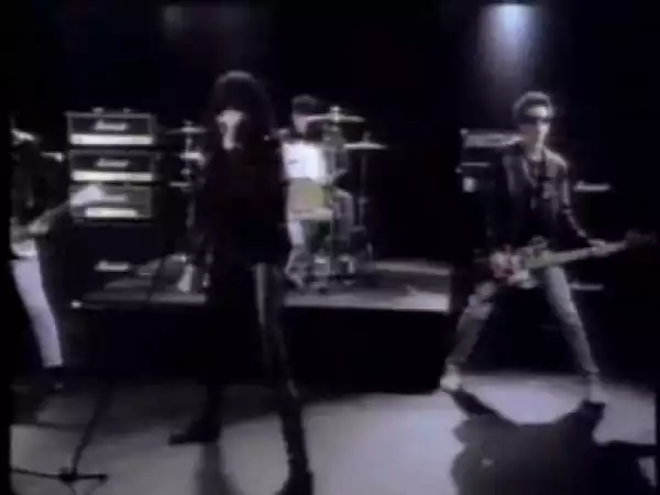 Video: Ramones — "Merry Christmas (I Don